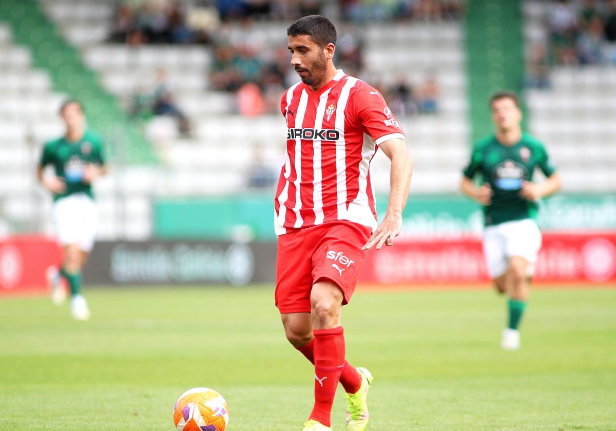 Cote dijo adiós al fútbol sobre el césped.