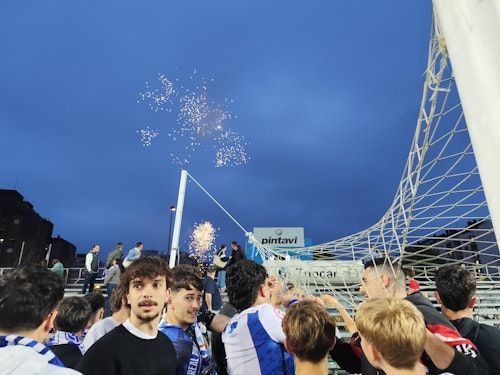 Fotos: Euforia en Avilés por el ascenso a Primera Federación