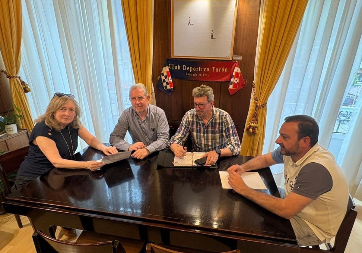 Mieres quiere potenciar el sector del comercio
