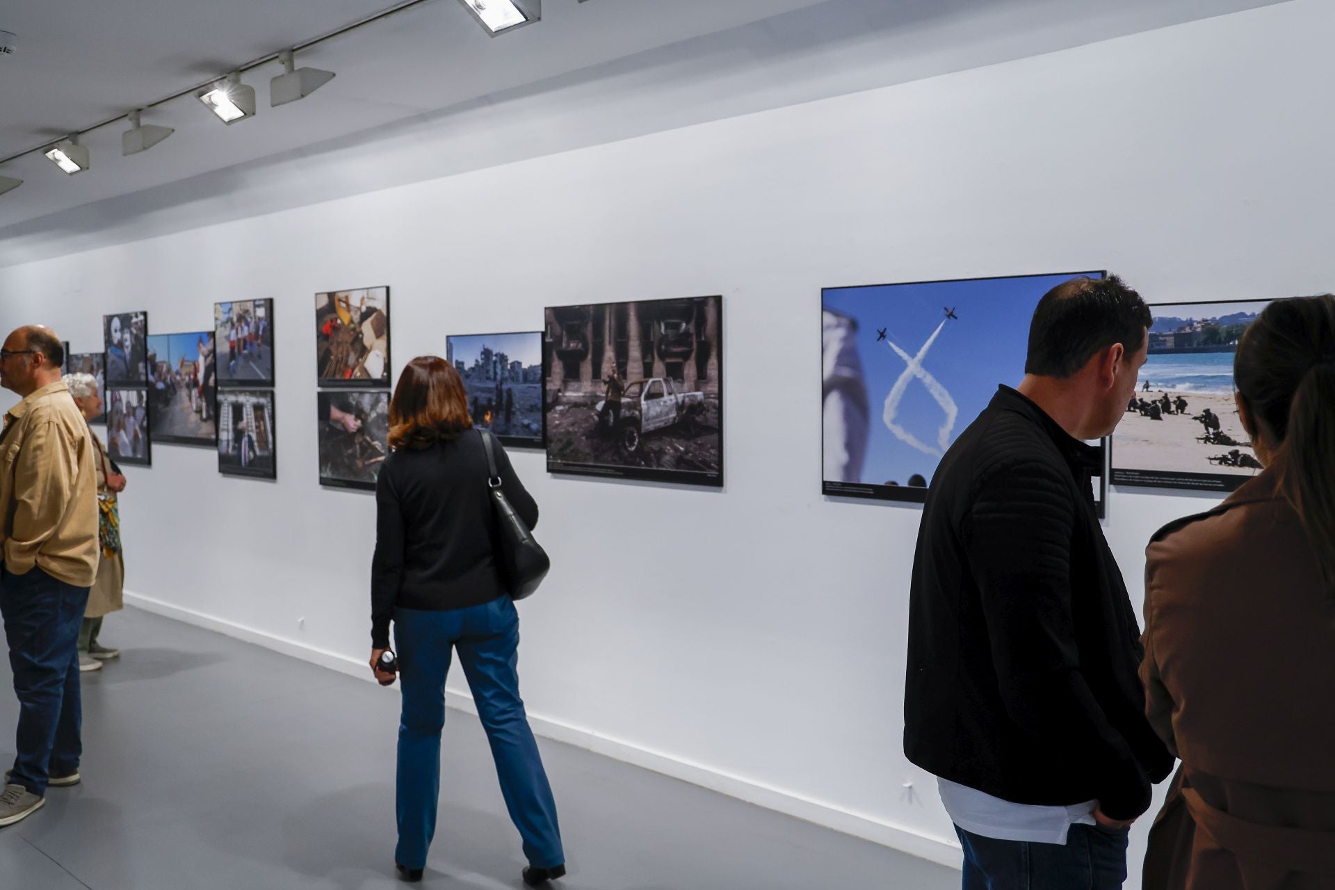 El Barjola se abre a la foto documental