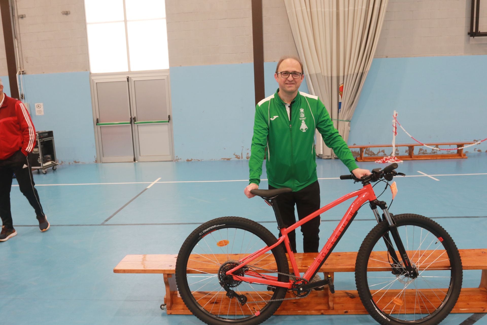 Más de 150 ciclistas pedalean en Llanera