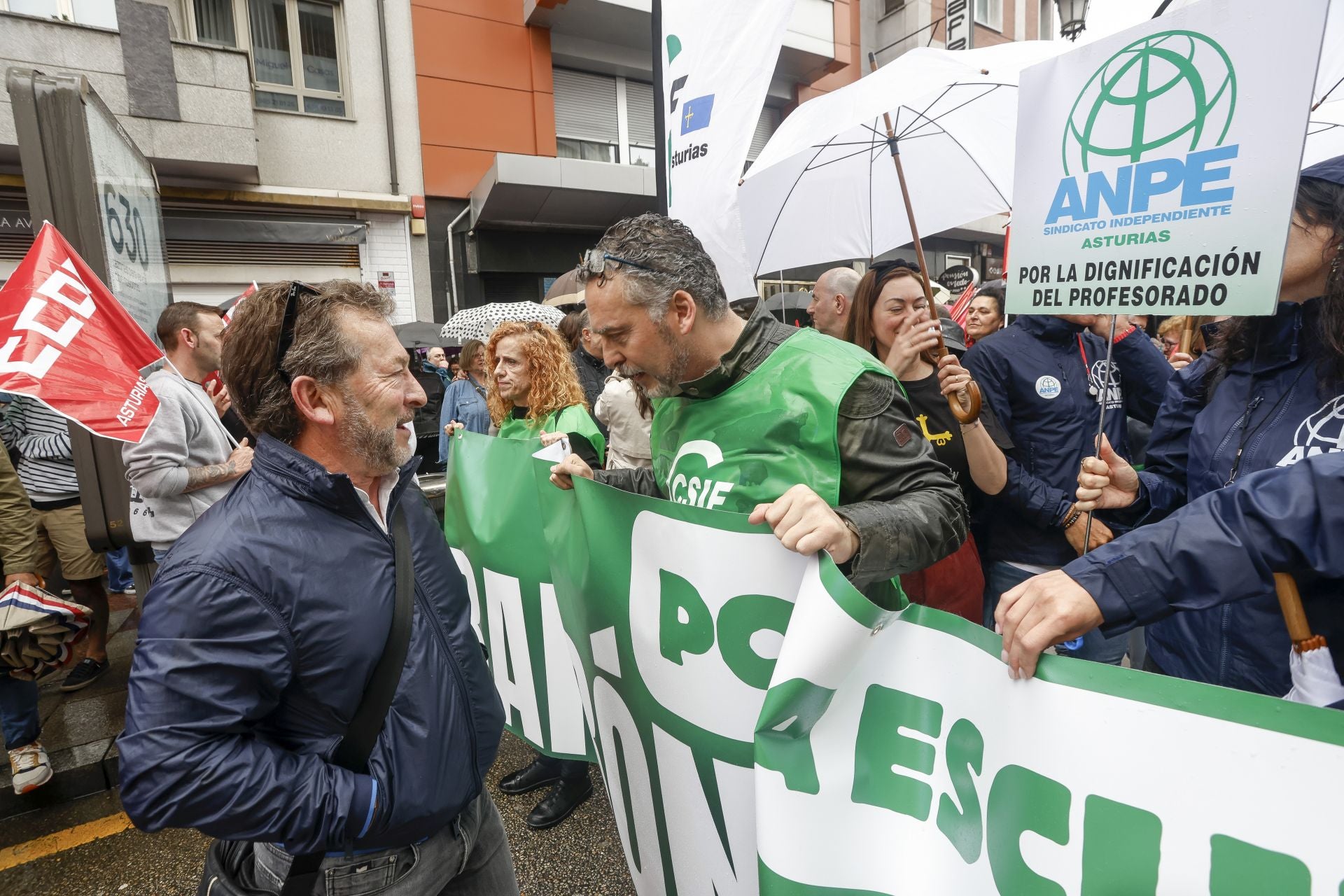 «Basta ya de precariedad»: Asturias clama por una educación pública de calidad