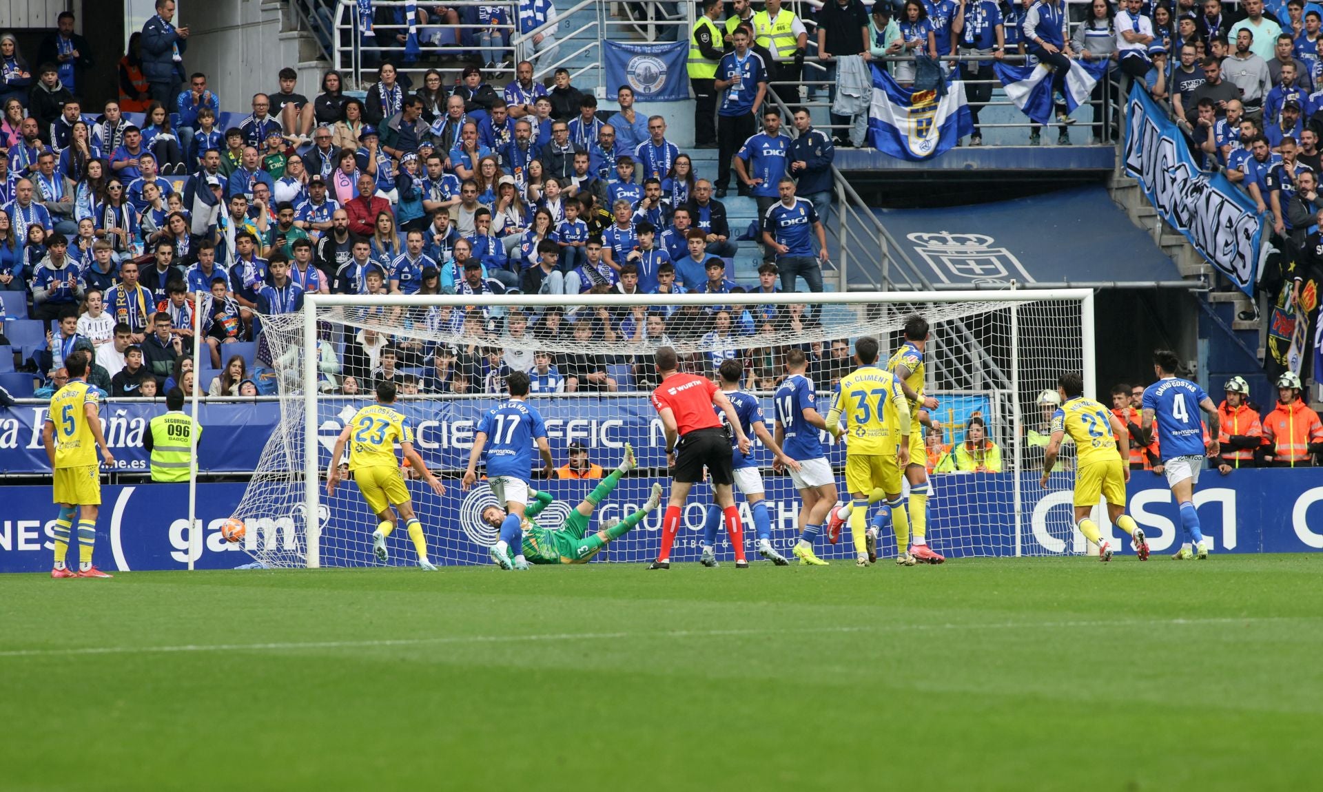 Las mejores imágenes del Real Oviedo 2-1 Cádiz