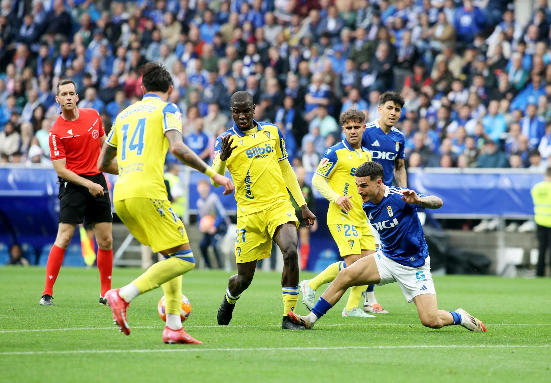 Las mejores imágenes del Real Oviedo 2-1 Cádiz
