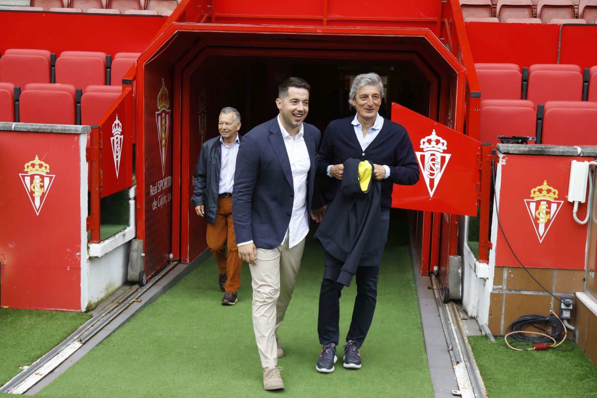 El Molinón y la despedida más íntima de Cote