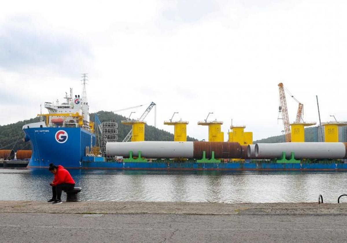 El Puerto de Avilés inicia los trabajos para desarrollar su plan estratégico