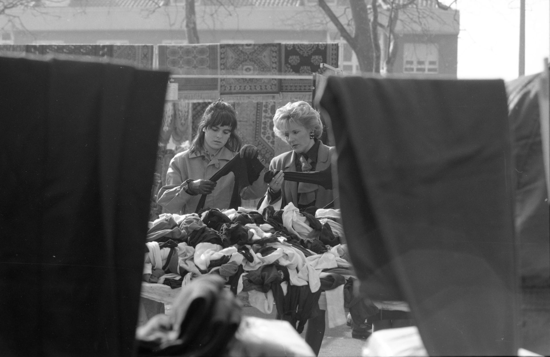 Un domingo en el Rastro. Gijón. 1991