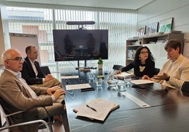 De izquierda a derecha, Antón García, director general de Acción Cultural; David González, director de la Agencia Sekuens; Vanessa Gutiérrez, consejera de Cultura, y Borja Sánchez, consejero de Ciencia.