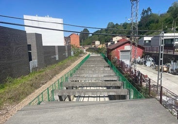 «Inaugurar sólo un túnel después de 16 años es un insulto a los langreanos»