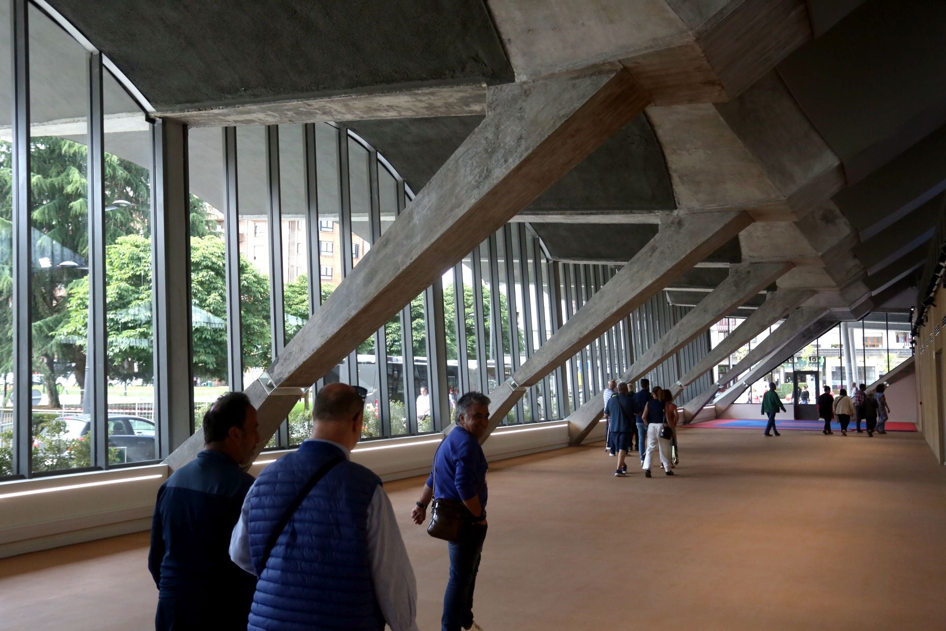El Palacio de los Deportes de Oviedo, al descubierto: así fue la jornada de puertas abiertas