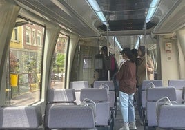 Los viajeros se mostraron contentos con los trenes semidirectos, valorando el ahorro en tiempo por la supresión de apeaderos