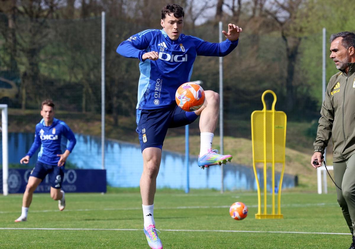 Fede Viñas, con opciones a ser uno de los convocados para el partido contra el Almería