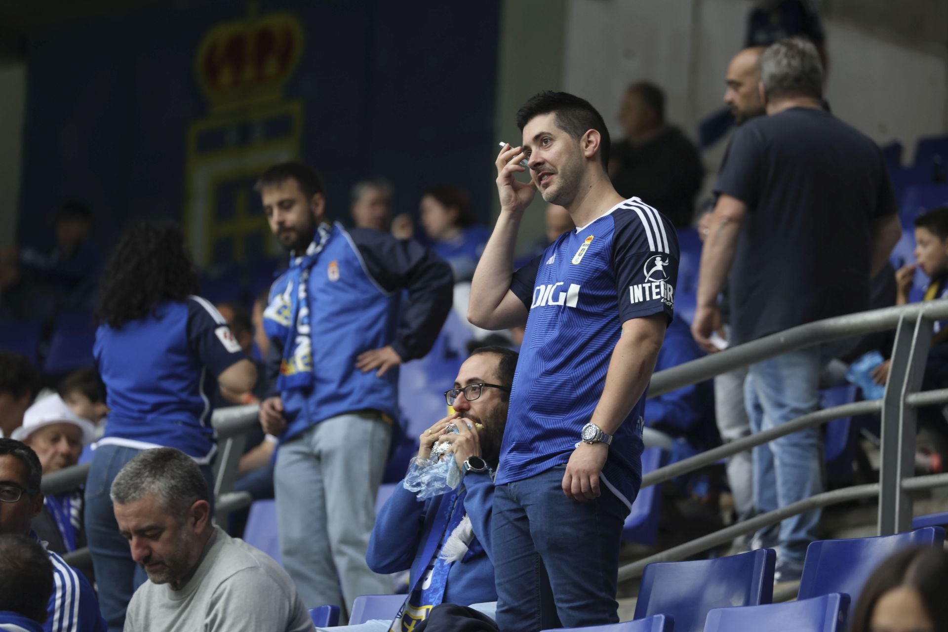 ¿Estuviste en el Real Oviedo - Almería? ¡Búscate en las imágenes!
