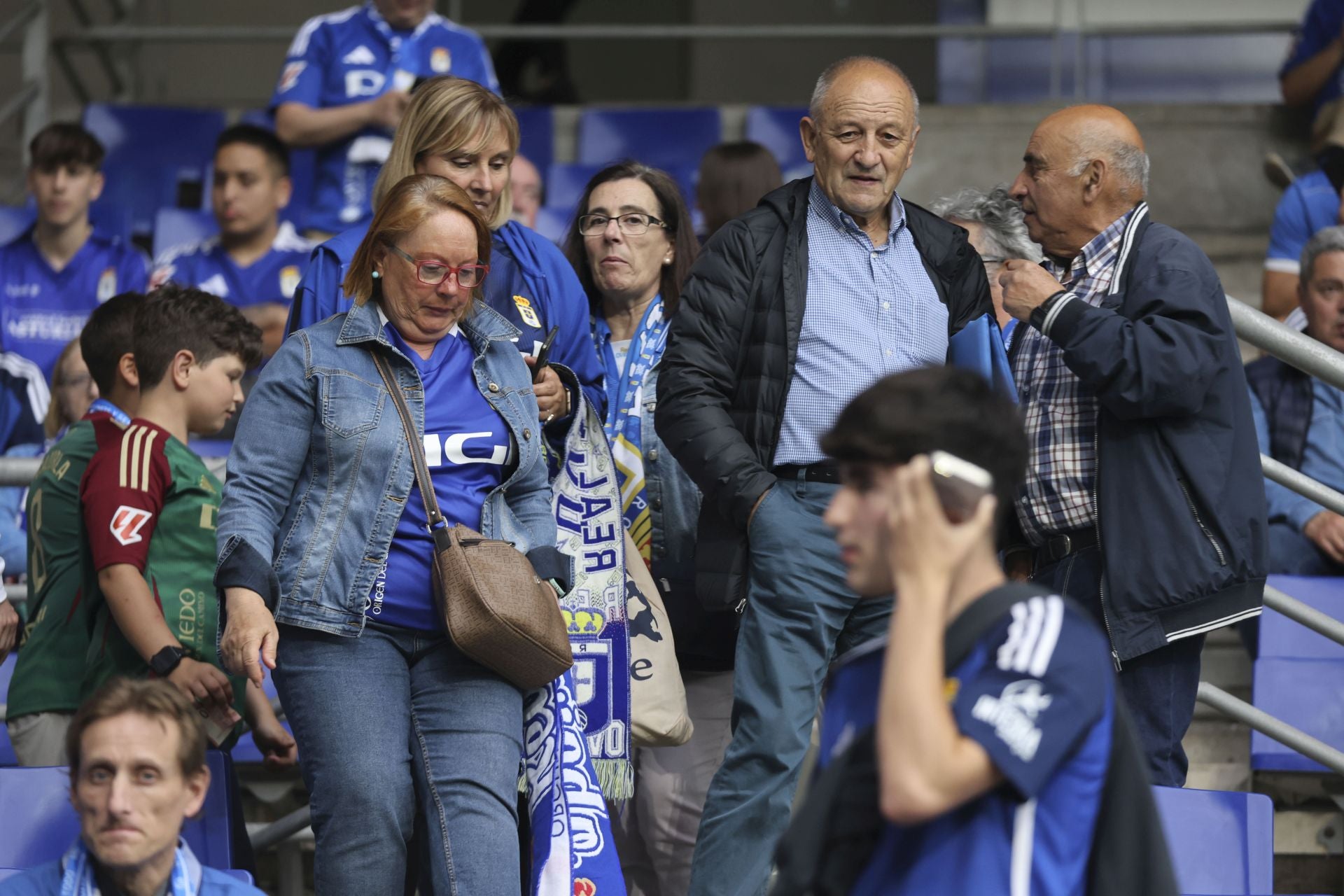 ¿Estuviste en el Real Oviedo - Almería? ¡Búscate en las imágenes!