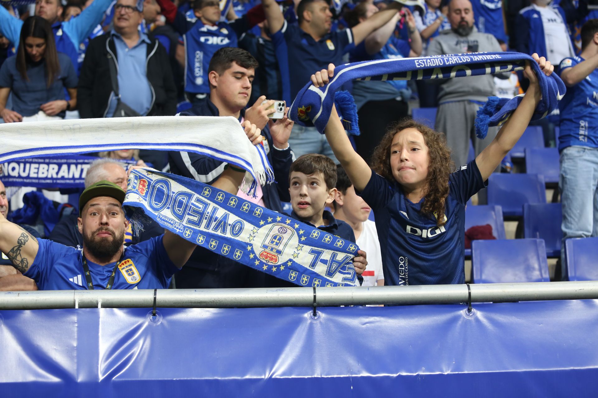 ¿Estuviste en el Real Oviedo - Almería? ¡Búscate en las imágenes!