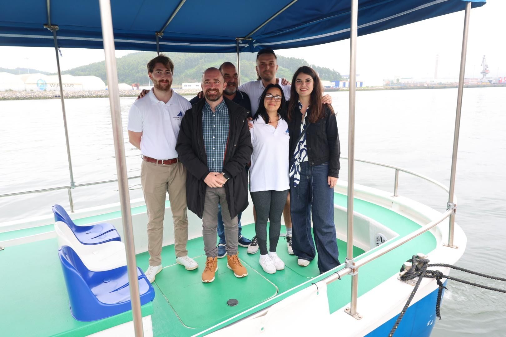 Vuelven los paseos en barco por la Ría de Avilés tras acoger a 11.000 visitantes desde 2022