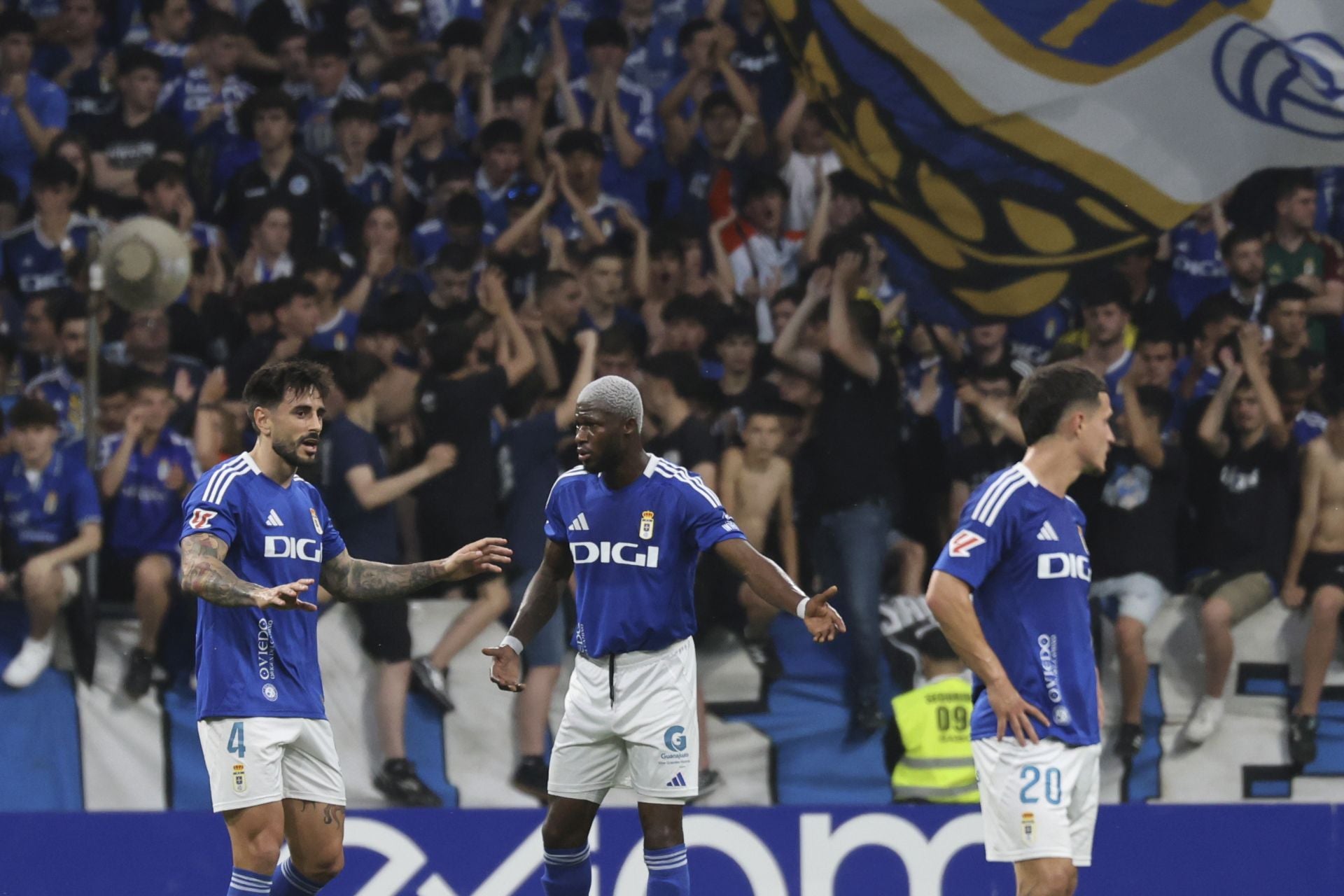 Las mejores imágenes del Real Oviedo - Almería