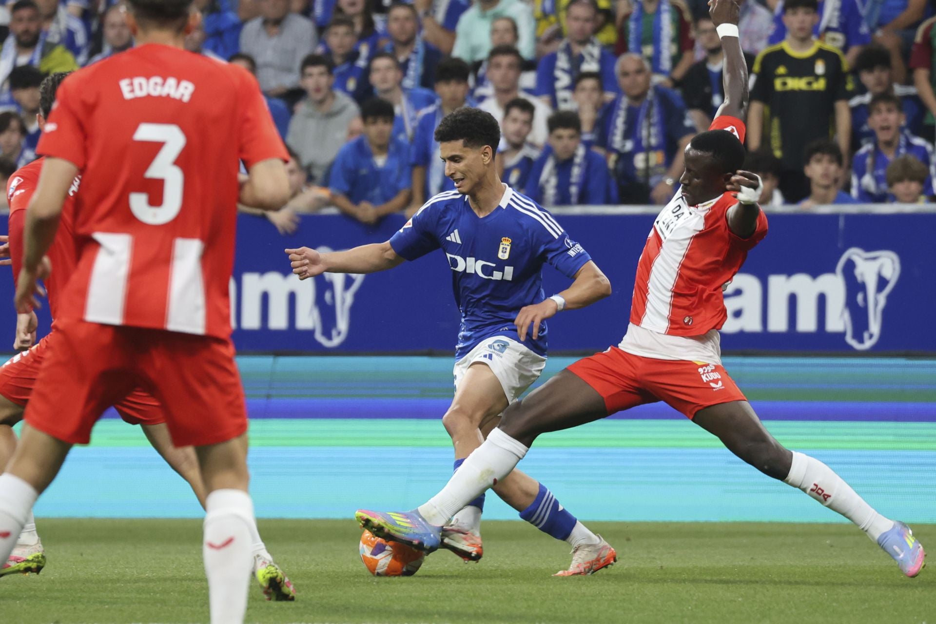 Las mejores imágenes del Real Oviedo - Almería