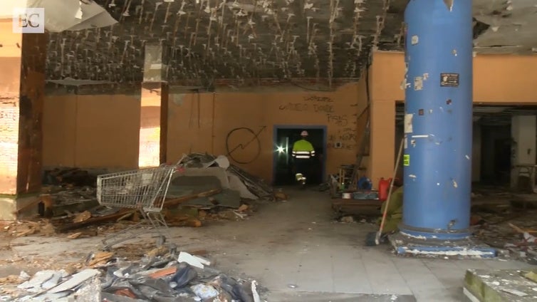 Comienzan los trabajos de demolición de la fábrica Flex
