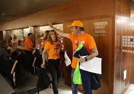 Representantes de la educación concertada fueron desalojados de la Junta General esta mañana.