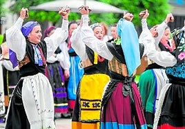 Tradición. Actuarán 13 bandas de gaitas y grupos de baile.