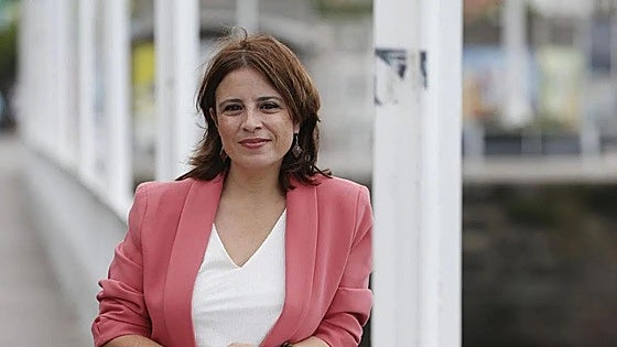 Adriana Lastra: «Santos Cerdán me hizo una campaña de acoso y derribo, hasta que dimití, enferma y embarazada»
