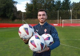 Campuzano, en Mareo, posando tras un entrenamiento.