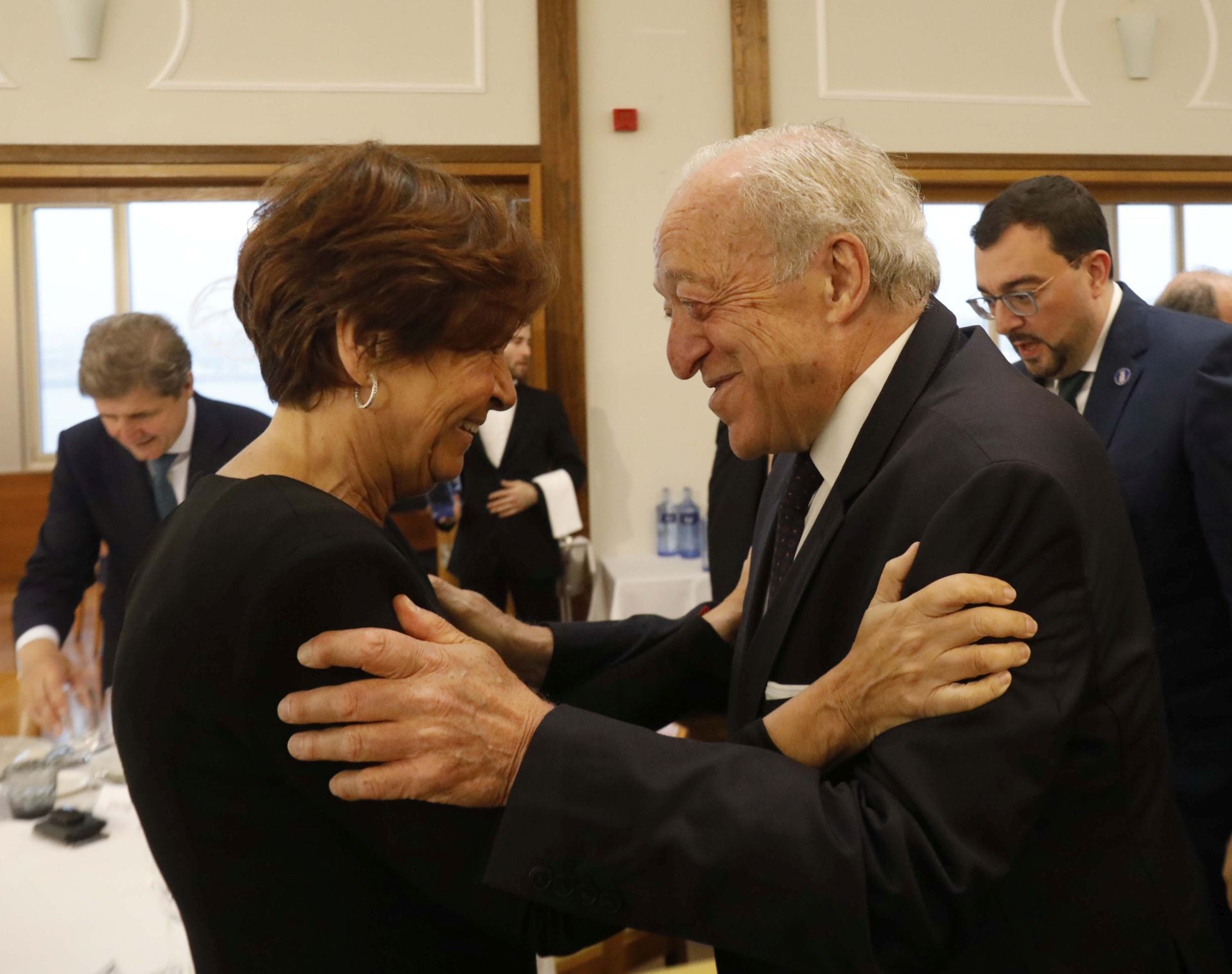 Entrega del XIV Premio Álvarez Margaride a Luis Rodríguez-Ovejero