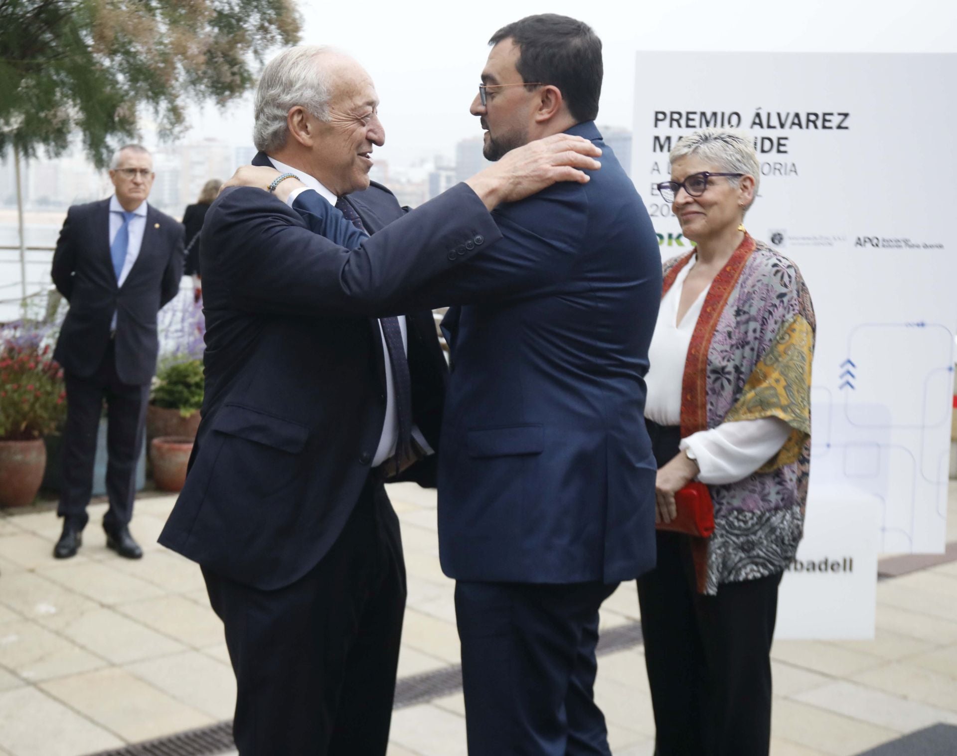 Entrega del XIV Premio Álvarez Margaride a Luis Rodríguez-Ovejero