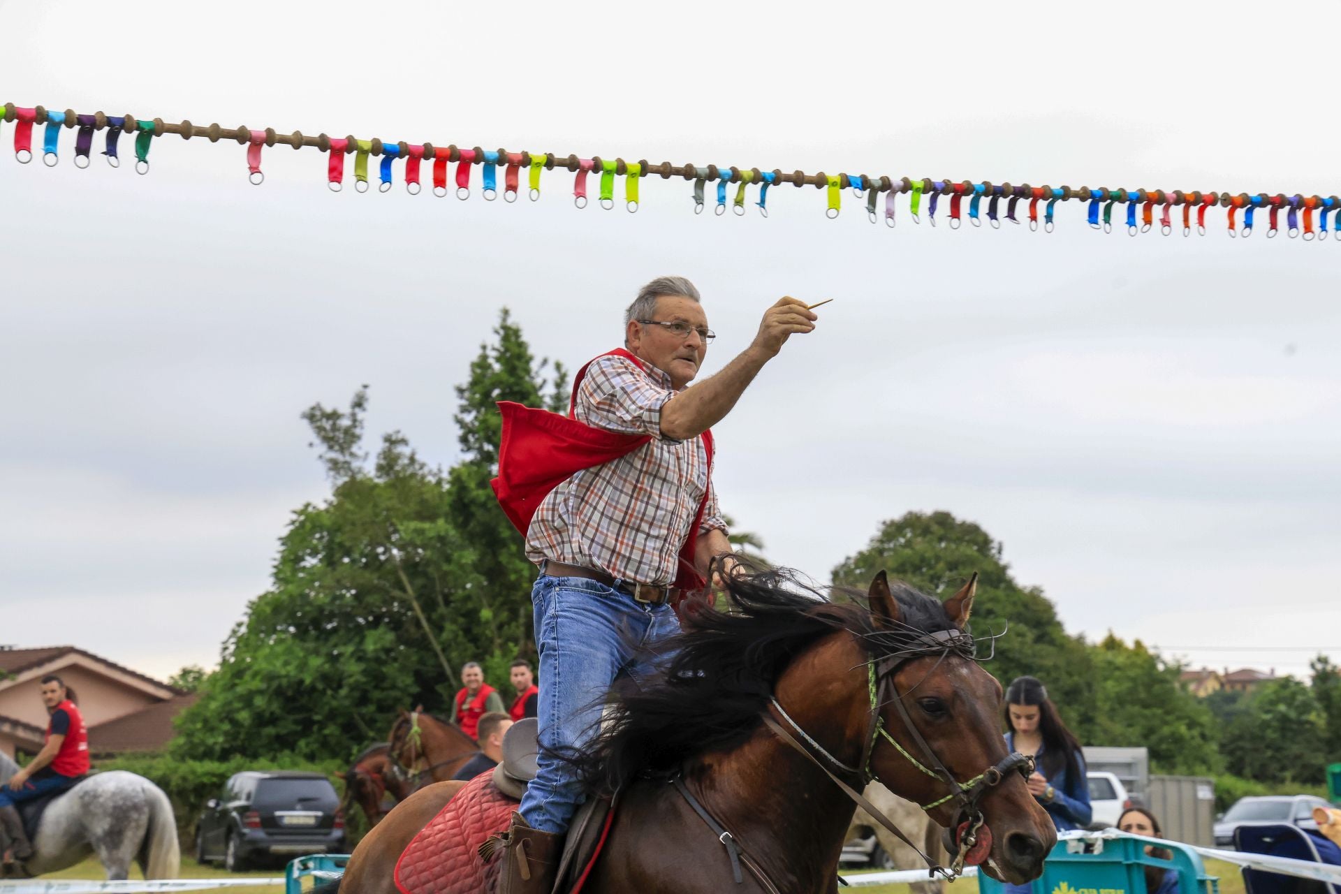 Concurso de cinta a caballo en las fiestas de Mareo, en Gijón