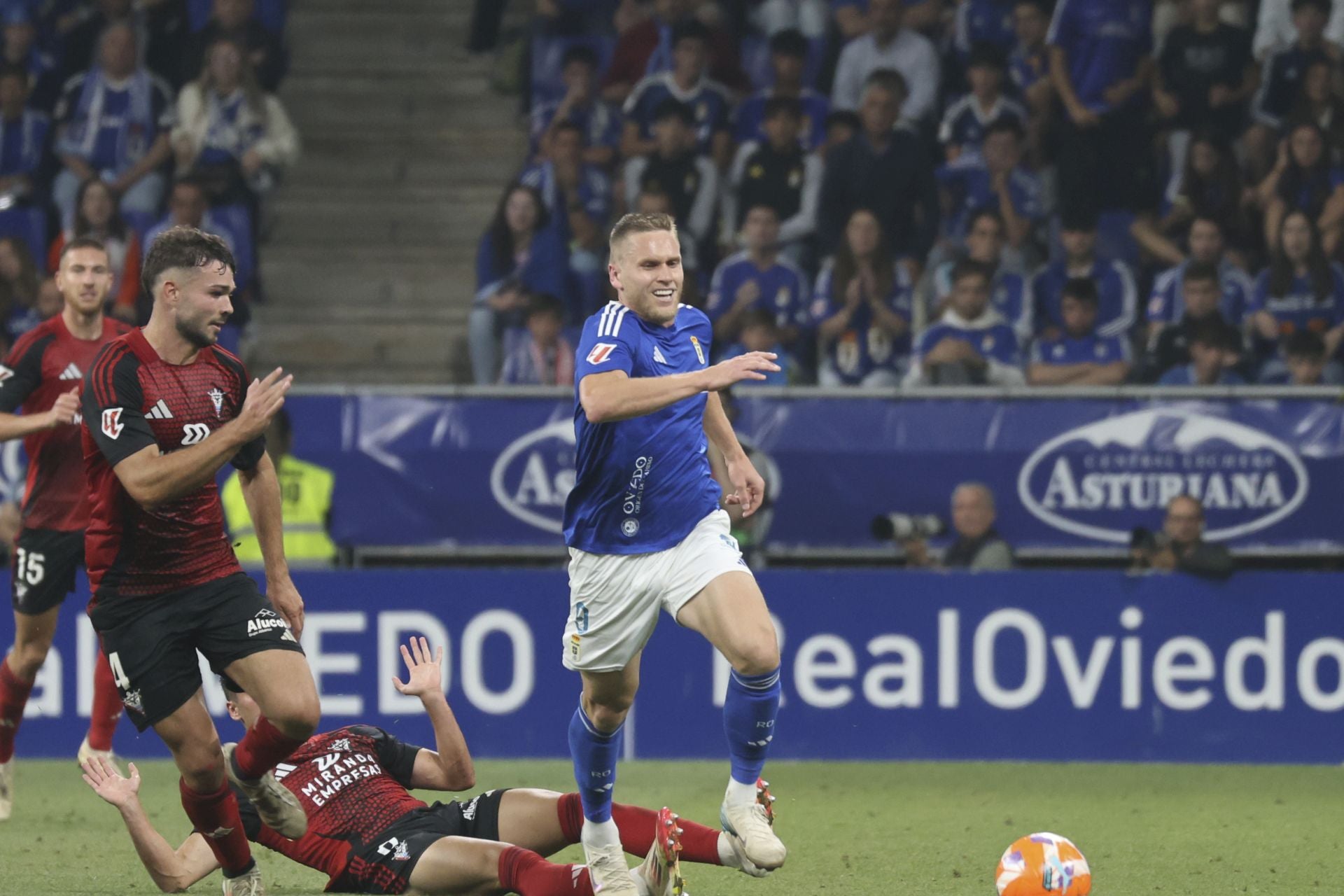 Real Oviedo - Mirandés: las mejores imágenes del partido