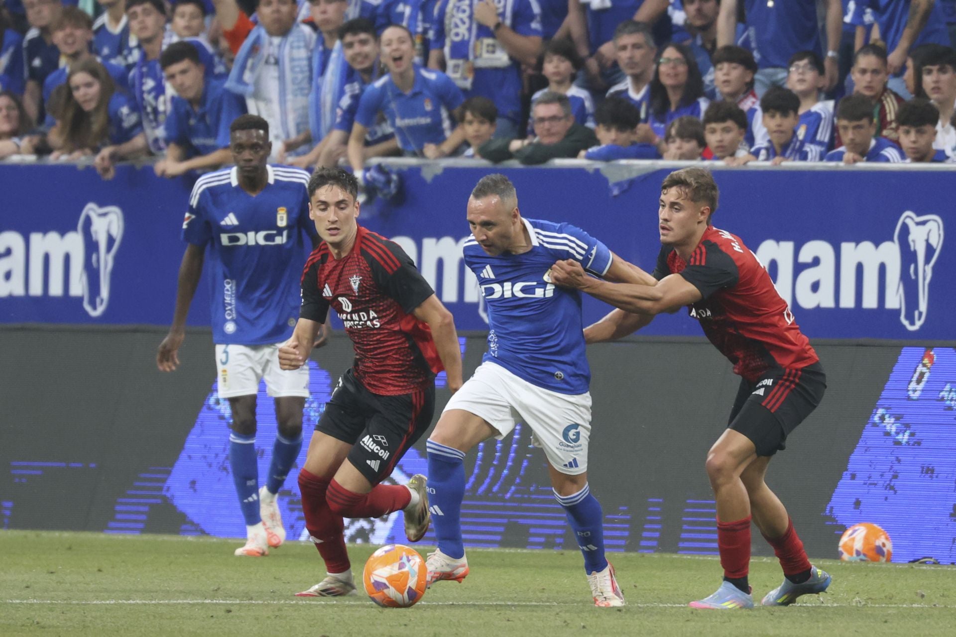 Real Oviedo - Mirandés: las mejores imágenes del partido