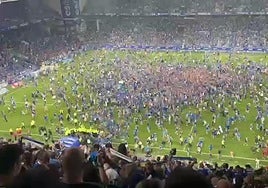 Vídeo: el Real Oviedo es de Primera y así fue la espectacular invasión del Carlos Tartiere