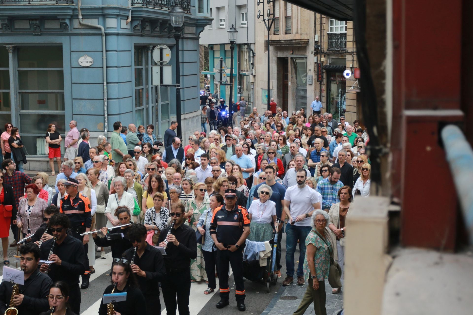 Gijón celebra la tradicional procesión del Corpus Christi