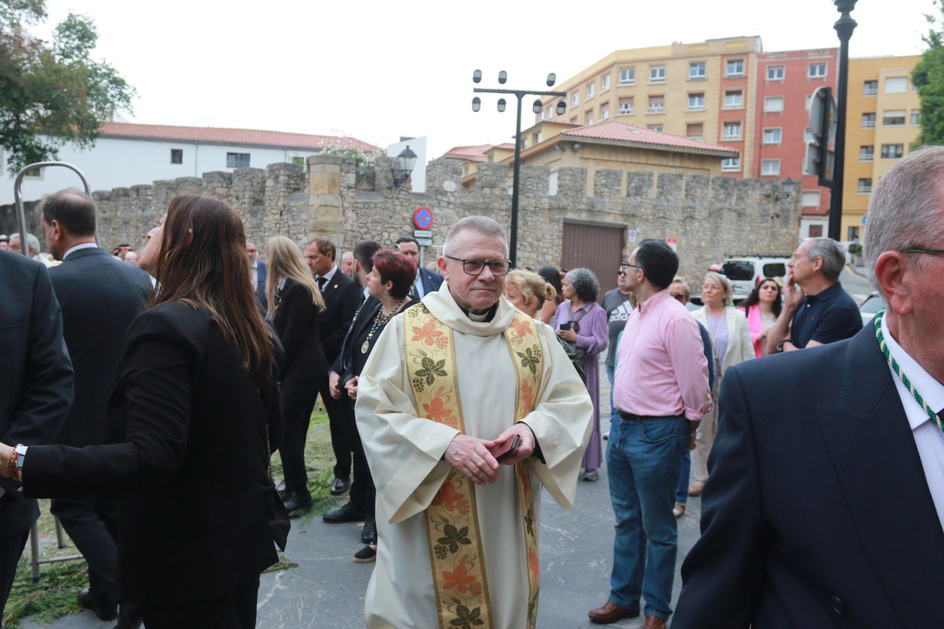 Gijón celebra la tradicional procesión del Corpus Christi