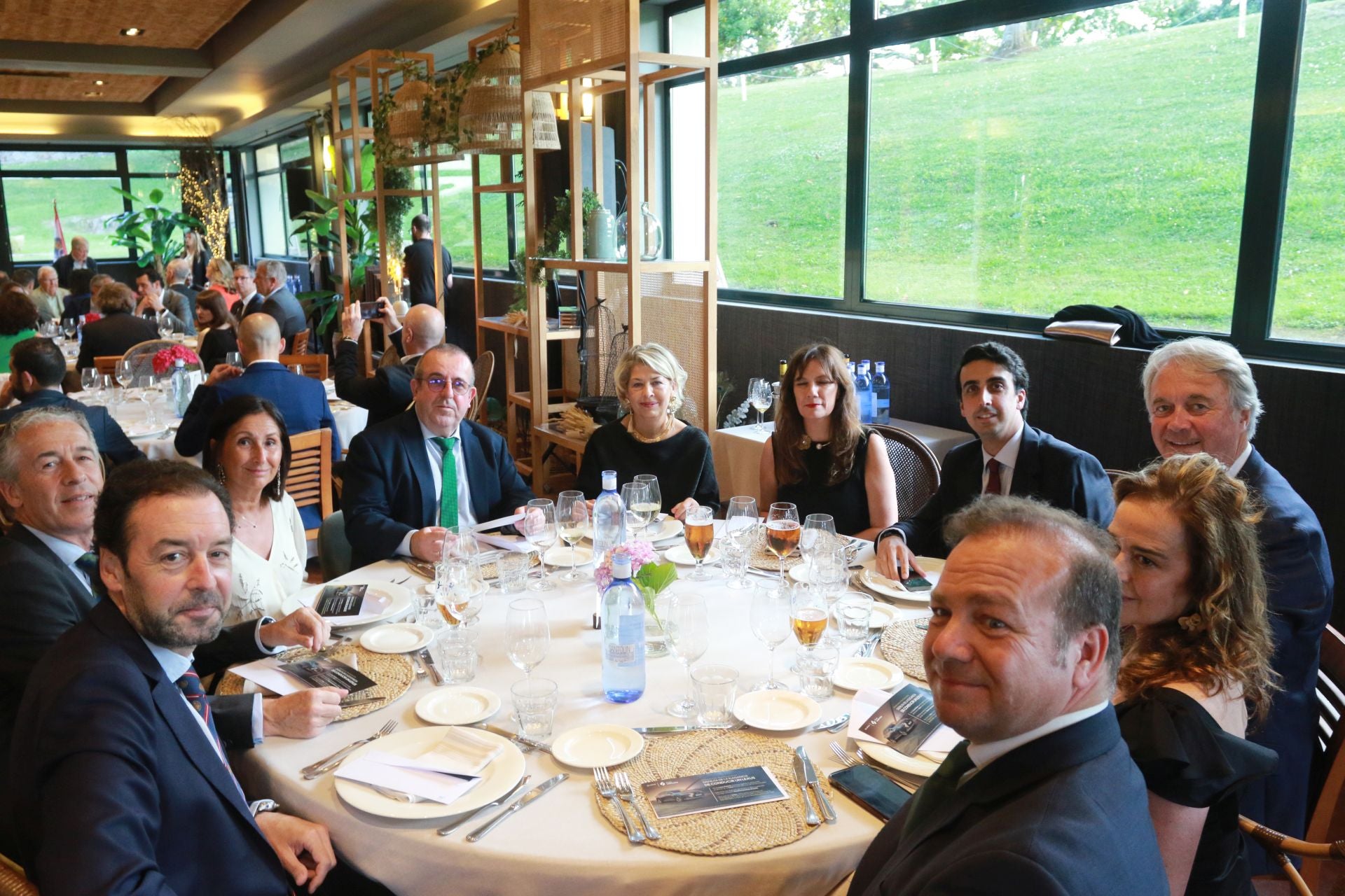 Entrega del reconocimiento &#039;Gijonés del año&#039; al Grupo Covadonga