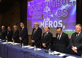 Imagen de la última junta ordinaria de accionistas del Real Oviedo.