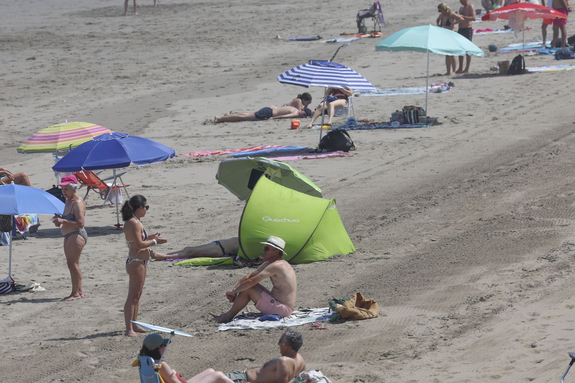 Domingo de agobiante calor: Asturias supera los 36 grados