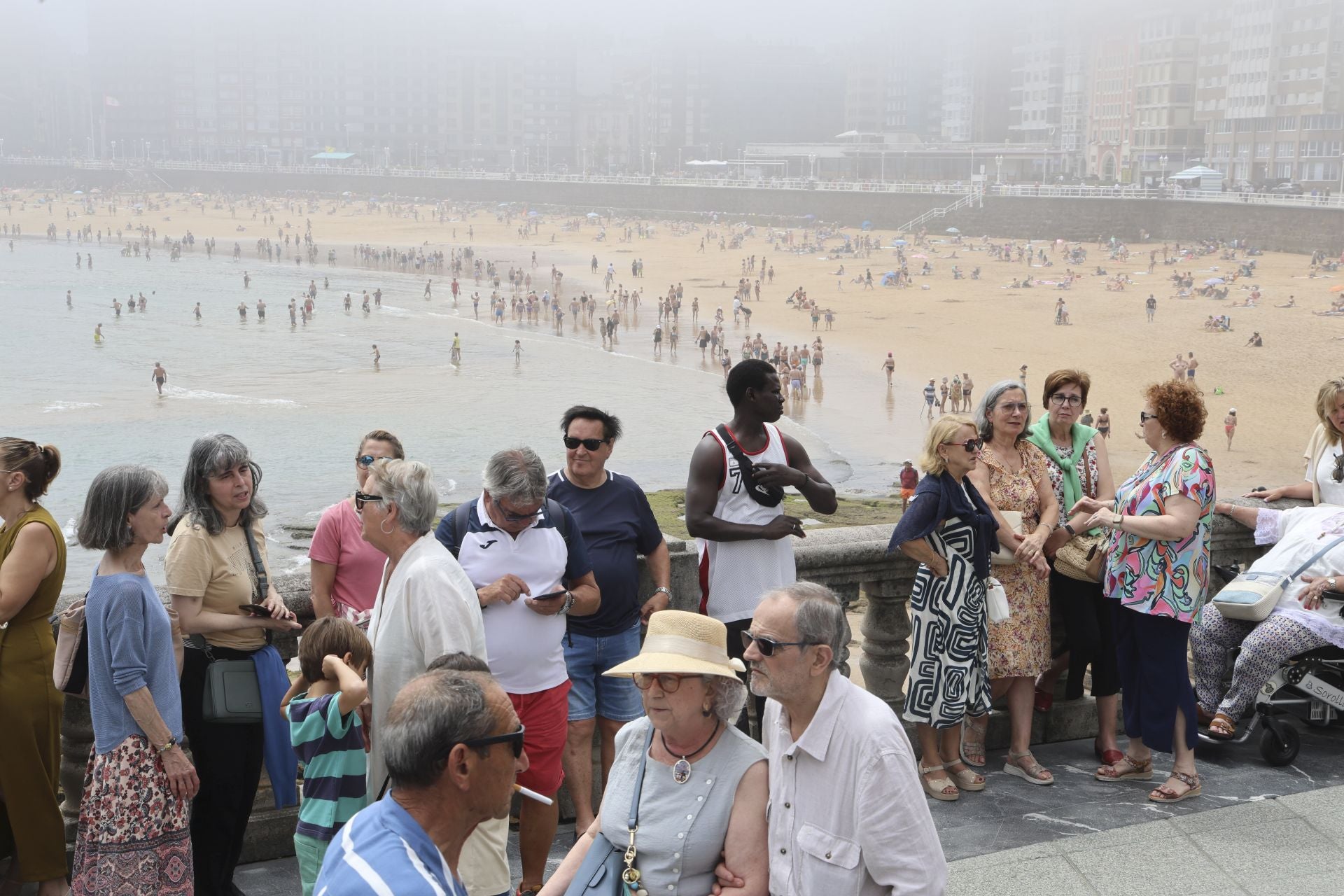 Gijón se rinde a San Pedro