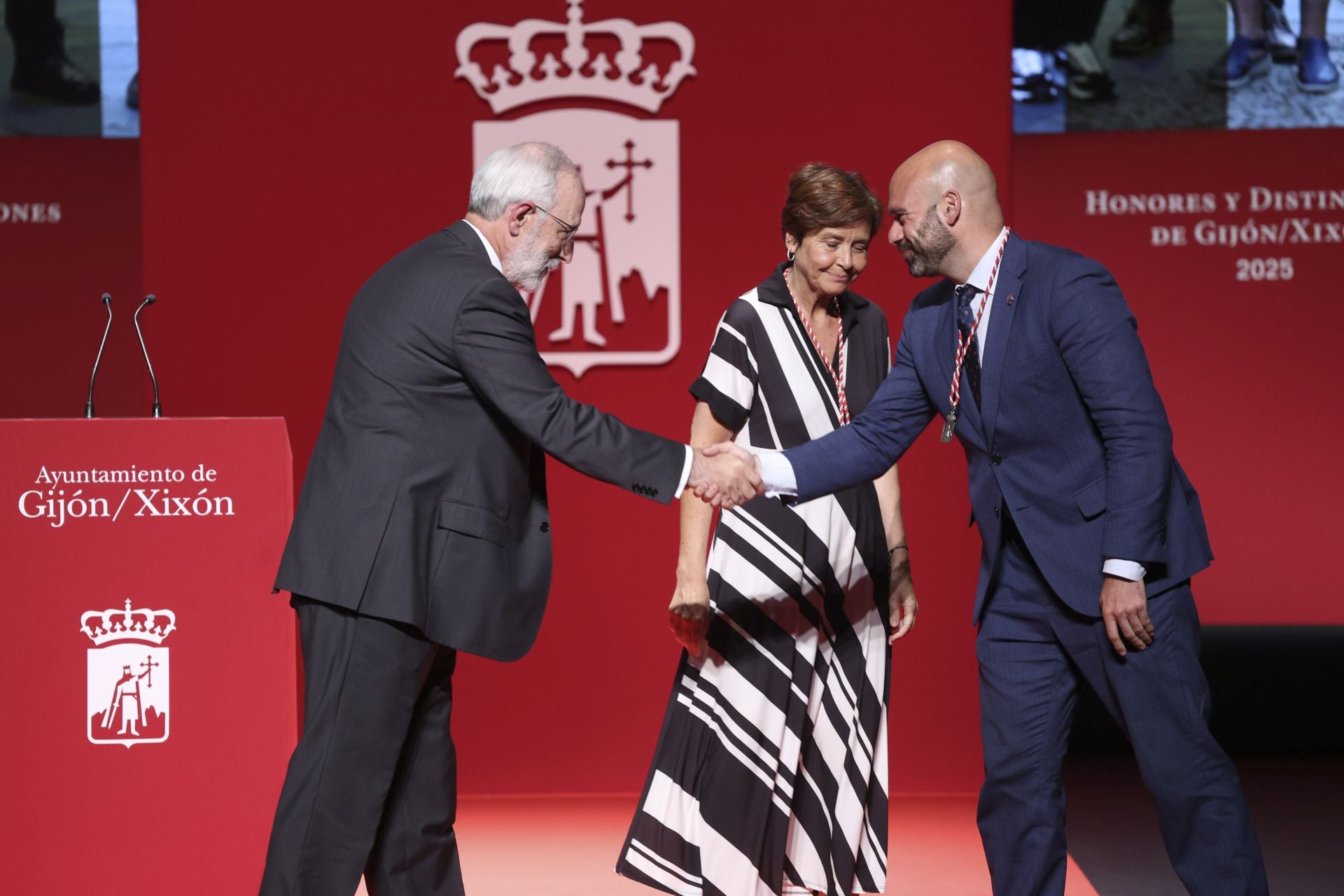 Gijón entrega sus medallas