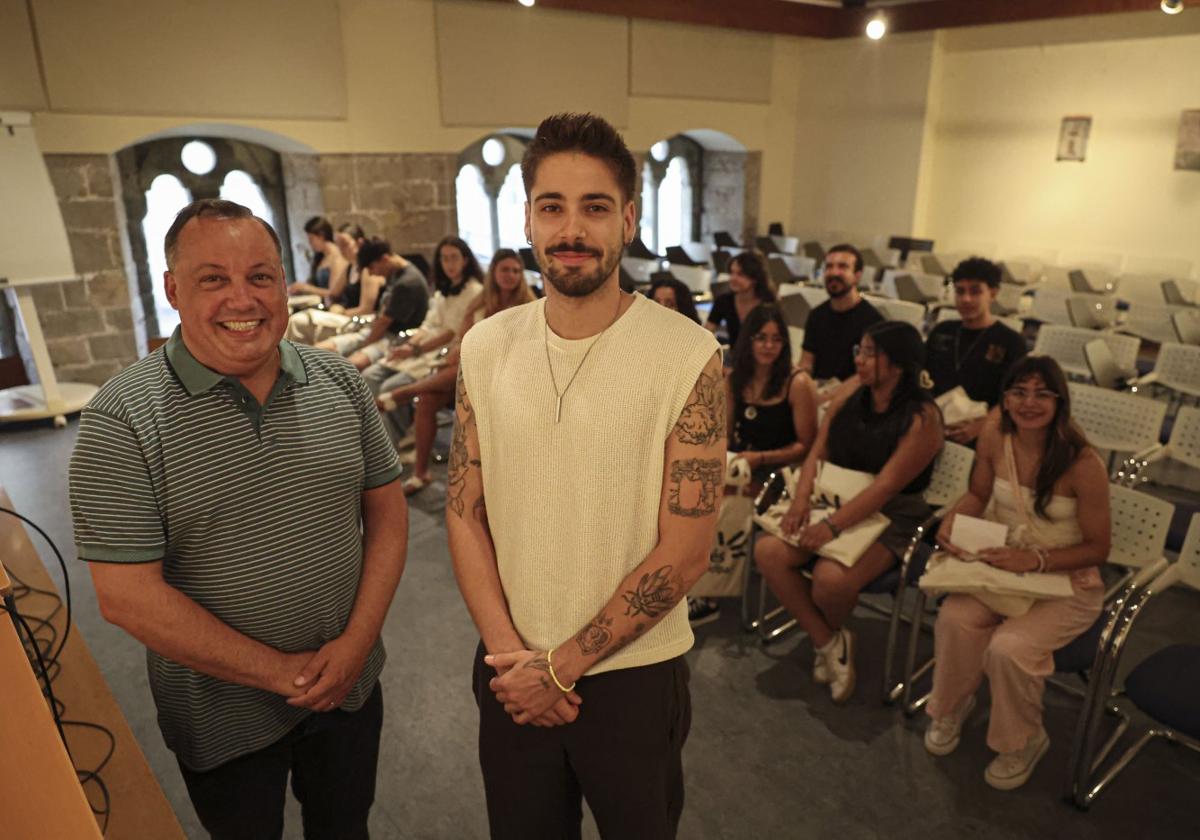 La jornada arrancó ayer en el Palacio de Valdecarzana con un taller de iniciación al voluntariado de la mano de la Plataforma de Voluntariado.