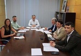 El consejero de Movilidad, Alejandro Calvo, presidió este lunes la junta de accionistas de la ZALIA.