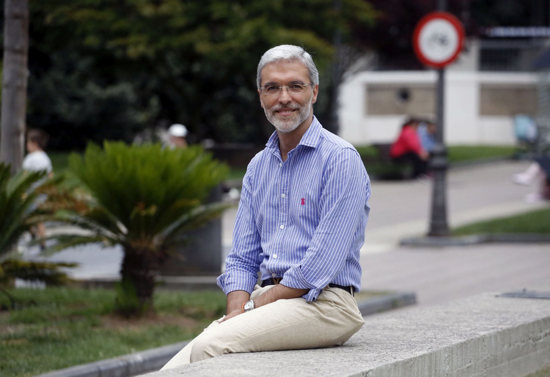 El diplomático asturiano Jorge Noval Álvarez, embajador en Misión Especial para los derechos LGTBIQ+