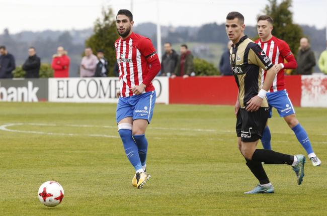 Víctor Ruiz, en su etapa en el Sporting Atlético.