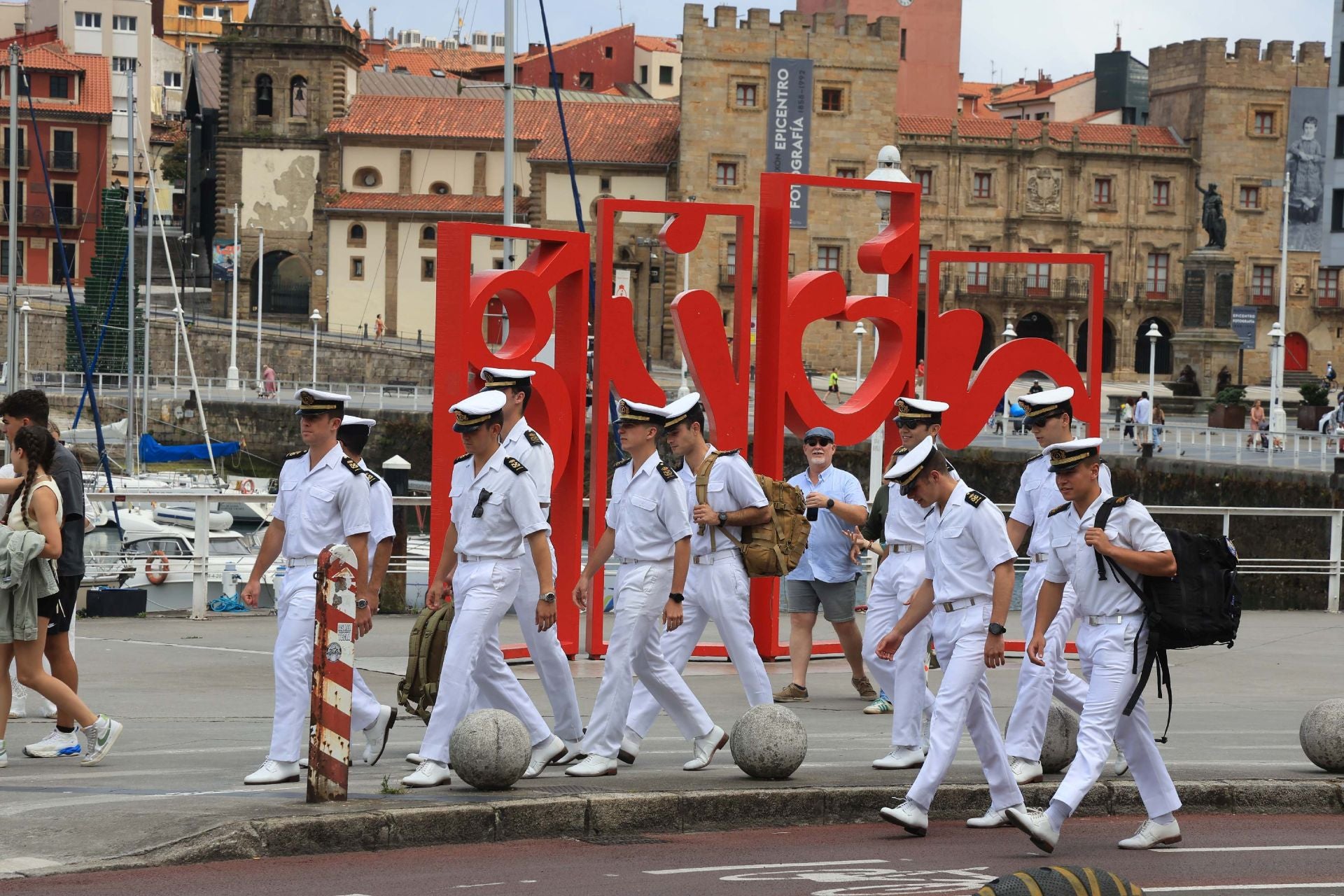Gijón recibe a la Princesa Leonor y al &#039;Elcano&#039;: un día para la historia contado en imágenes