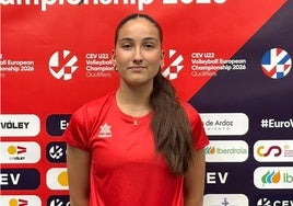 María Fernández, con la Selección Española sub-17.