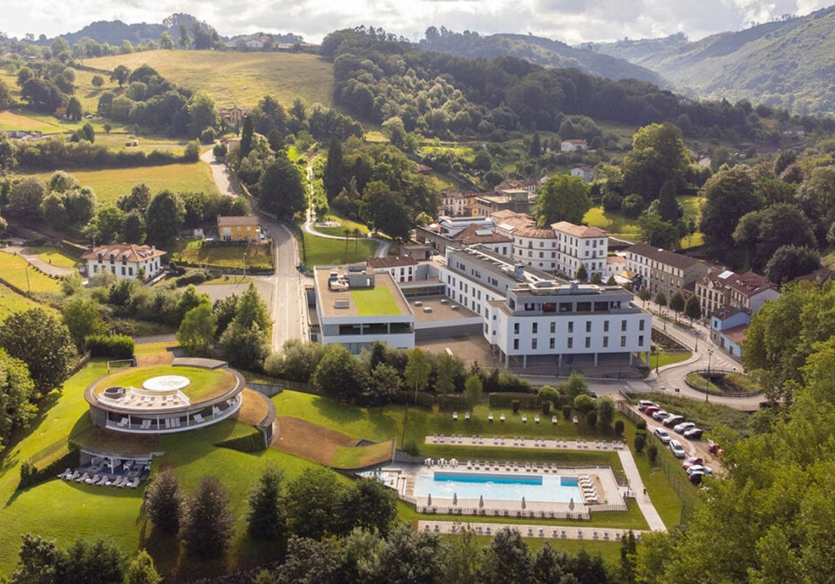 Imagen aérea de las instalaciones de Blau Las Caldas Villa Termal.