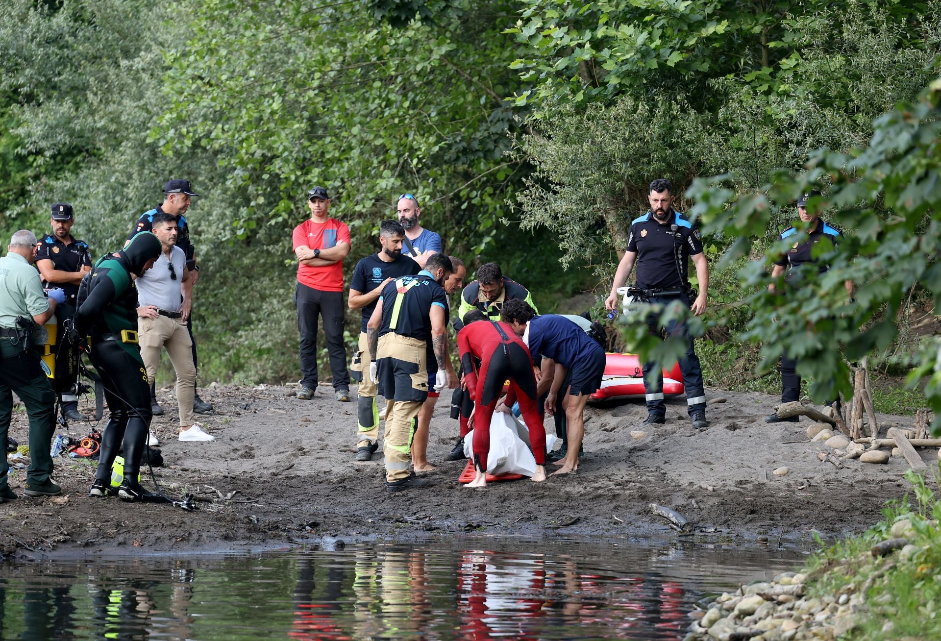 Trágico desenlace en la búsqueda de un joven en el río Nalón
