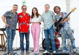 Lía & The Wave Transfer Band actúa en el Jardín Botánico.