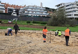 Jornada de plantación de minibosques en el Parque Fluvial dentro del proyecto Gijón Ecoresiliente.